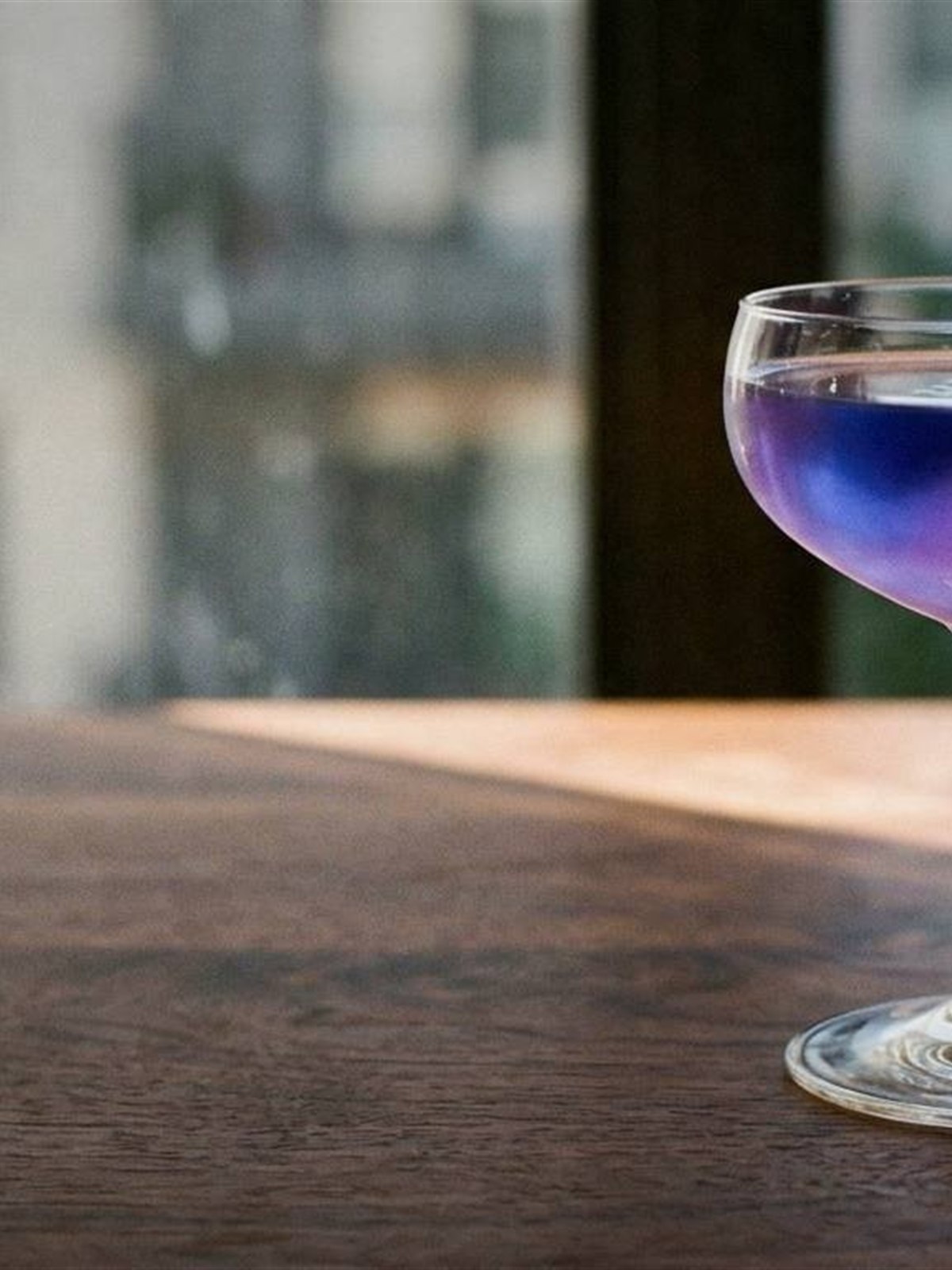 Purple Butterfly Pea Cocktail Recipe with Gin and Lemon